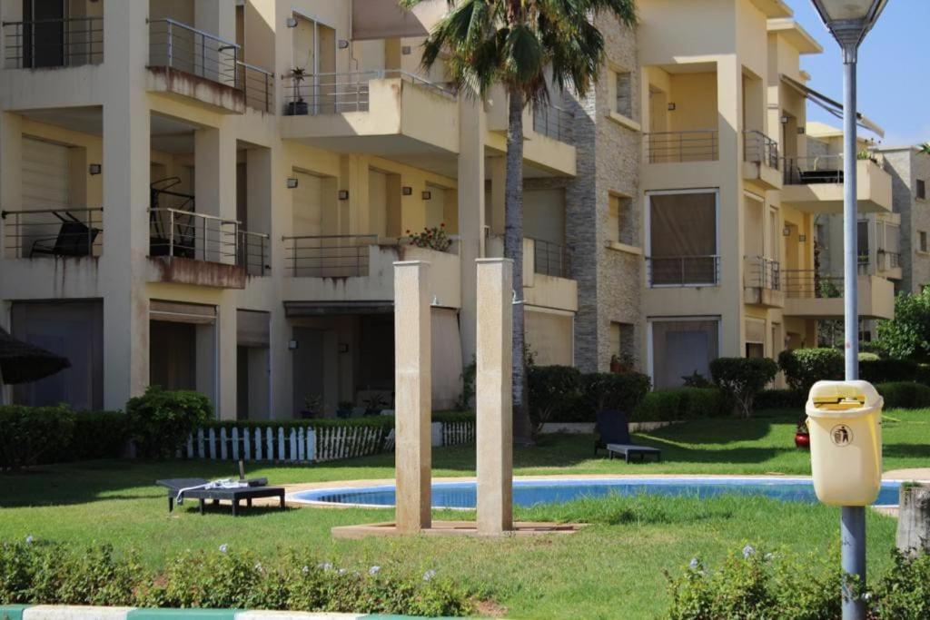 Appt 22 Bloc G- Hicherraton Plage Residence Bella Vista, Bouznika Bay Skhirate Exteriör bild