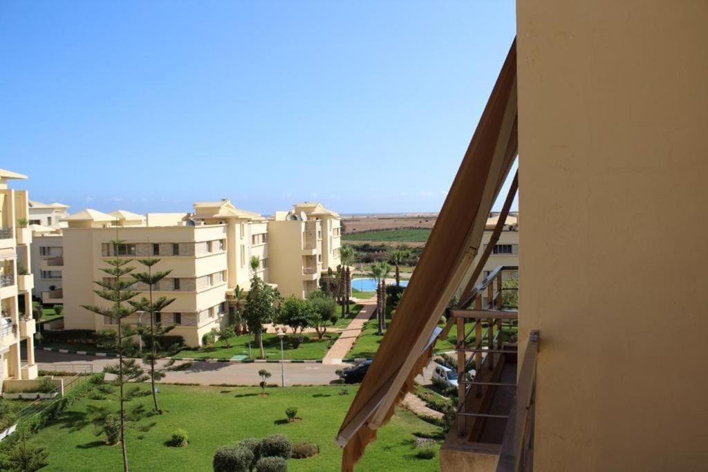 Appt 22 Bloc G- Hicherraton Plage Residence Bella Vista, Bouznika Bay Skhirate Exteriör bild